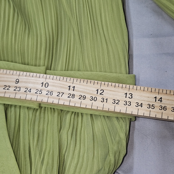 MISS ELLIETTE CALIFORNIA Vintage Chiffon Pleated With Lace Green‎ Size XS Lot CC - Picture 15 of 15
